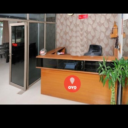 Hotel Samrat Neemrana Ngoại thất bức ảnh